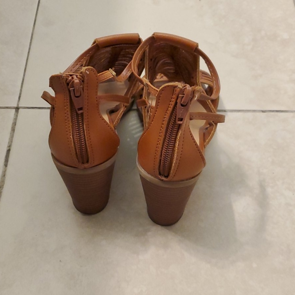 Merona heel - Picture 4 of 6